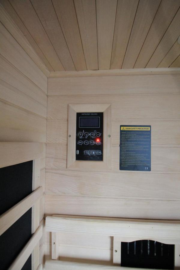 Derniere Reservations Avant Indisponibilite En Septembre Pour 12 Mois, Illimites Jacuzzi Spa Bain A Remous Interieur, Sauna Interieur, Parking Reserve, Vue Et Acces Parc, Prestations Uniques, 1Er Etage Corbeil-Essonnes Exterior foto