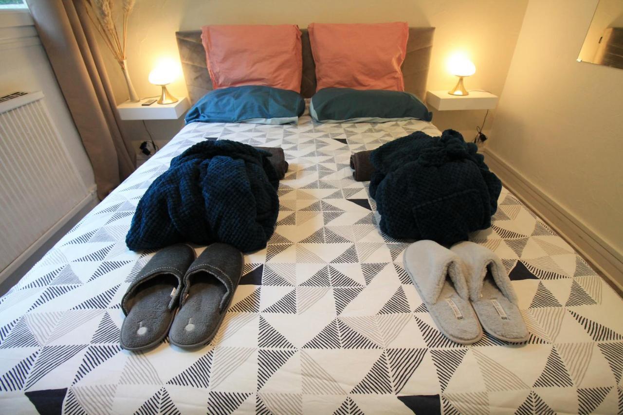 Derniere Reservations Avant Indisponibilite En Septembre Pour 12 Mois, Illimites Jacuzzi Spa Bain A Remous Interieur, Sauna Interieur, Parking Reserve, Vue Et Acces Parc, Prestations Uniques, 1Er Etage Corbeil-Essonnes Exterior foto